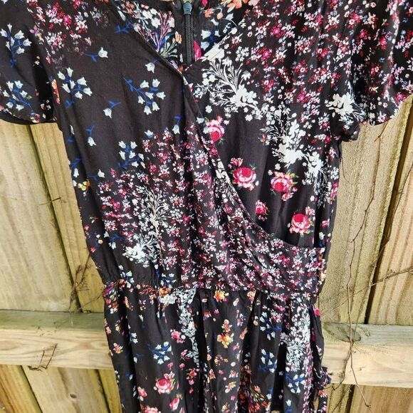 Art Class Walk Through Romper Black Floral Shorts Romper with Train Girls XL - Picture 3 of 7